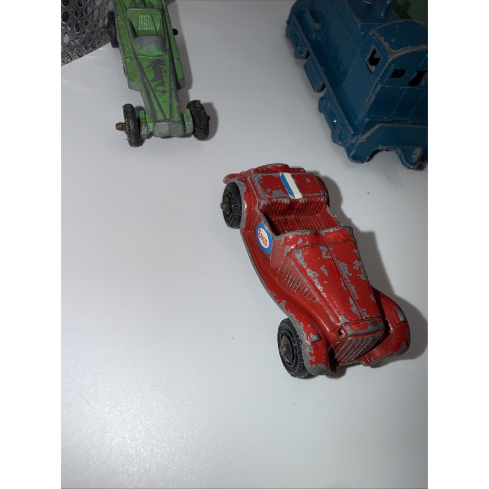 Vintage Metal Die Cast Toy Car Lot Of 14: Tootsie, Midgetoy, Lesney Matchbox - Picture 7 of 16